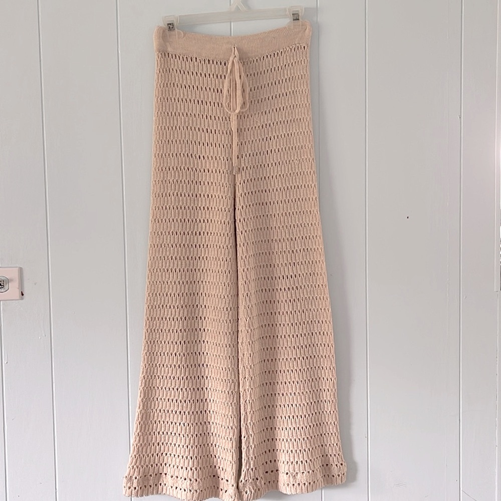 NWT Forever 21 crocheted beige beach cover-up - Picture 4 of 10